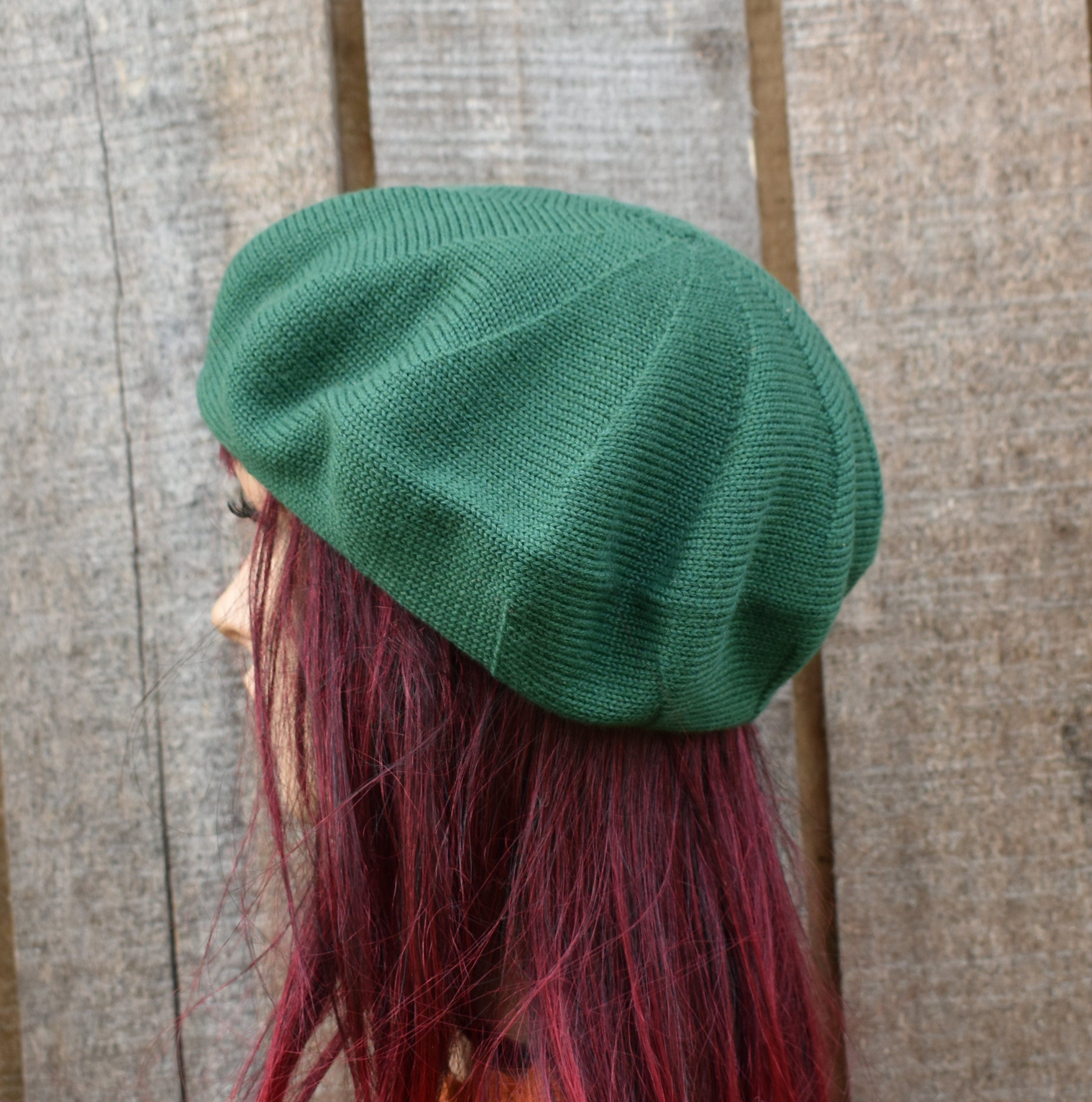 Green Knitted Beret: Unisex Wool Slouch Hat