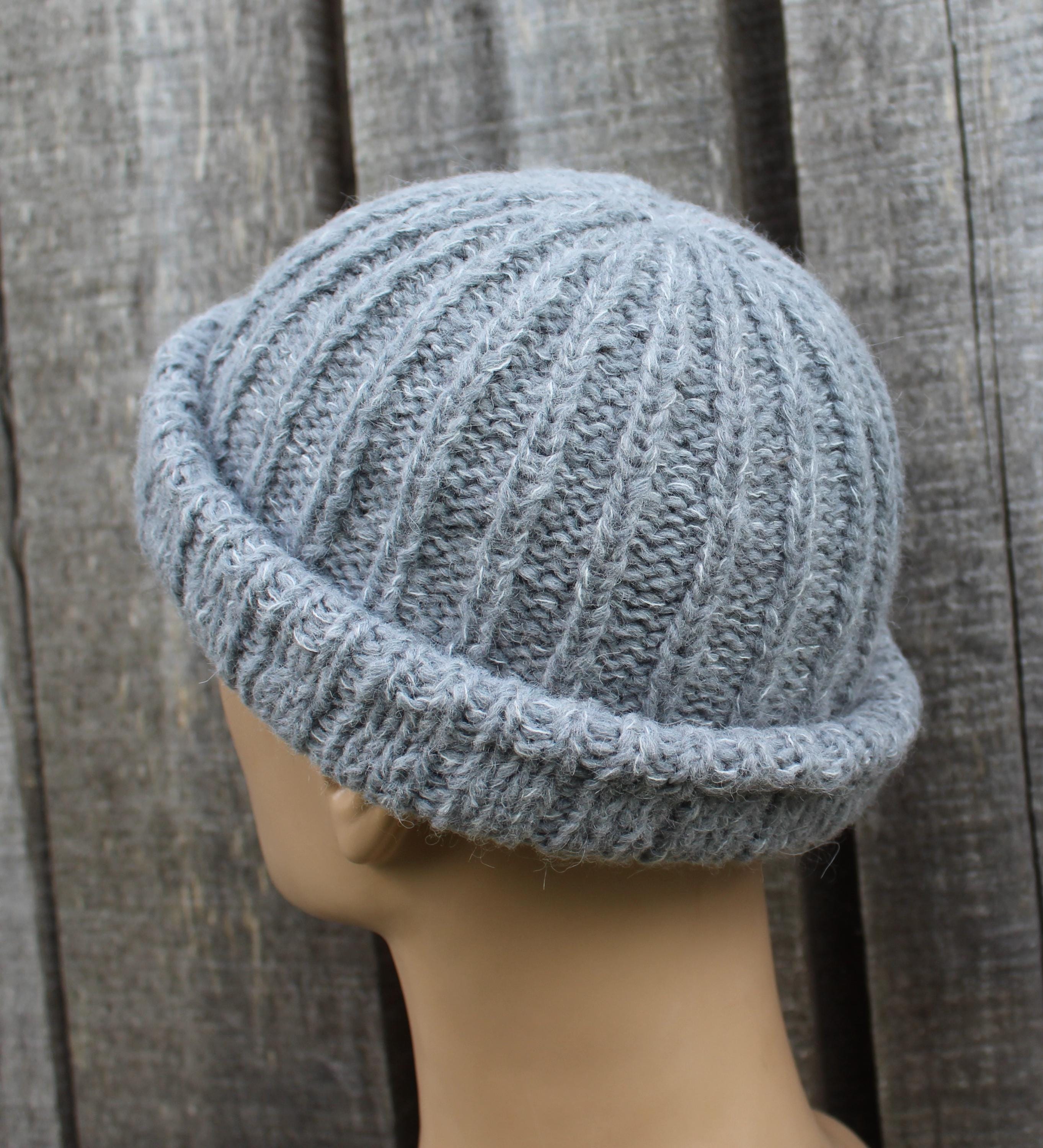 Soft Knit Alpaca Hat – Unisex Ribbed Beanie for Autumn & Winter