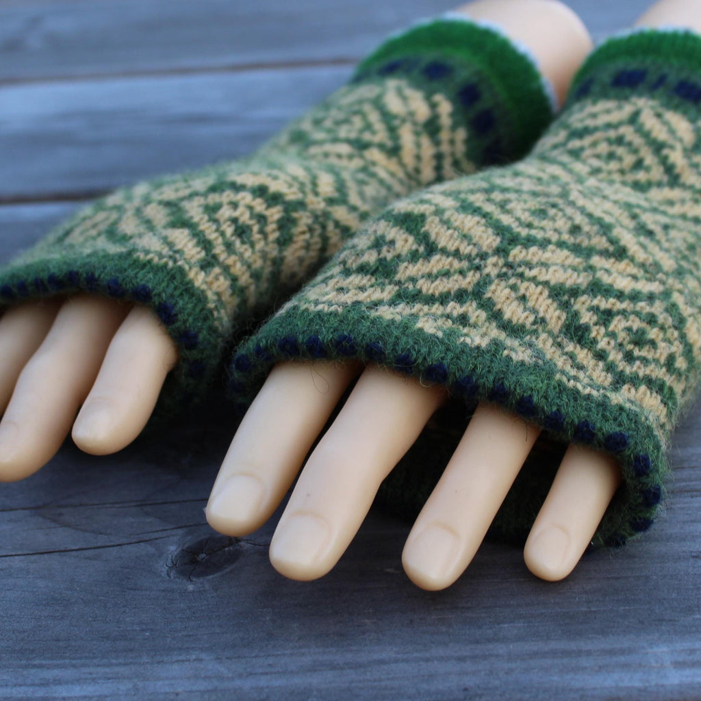 wool fingerless knitted