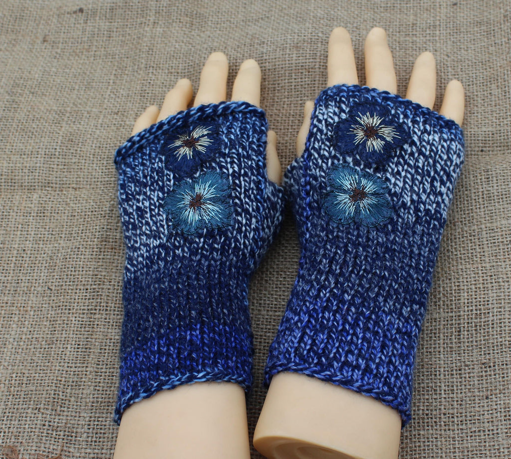 Acrylic Fingerless Gloves, knitted colorful arm warmers for mid season
