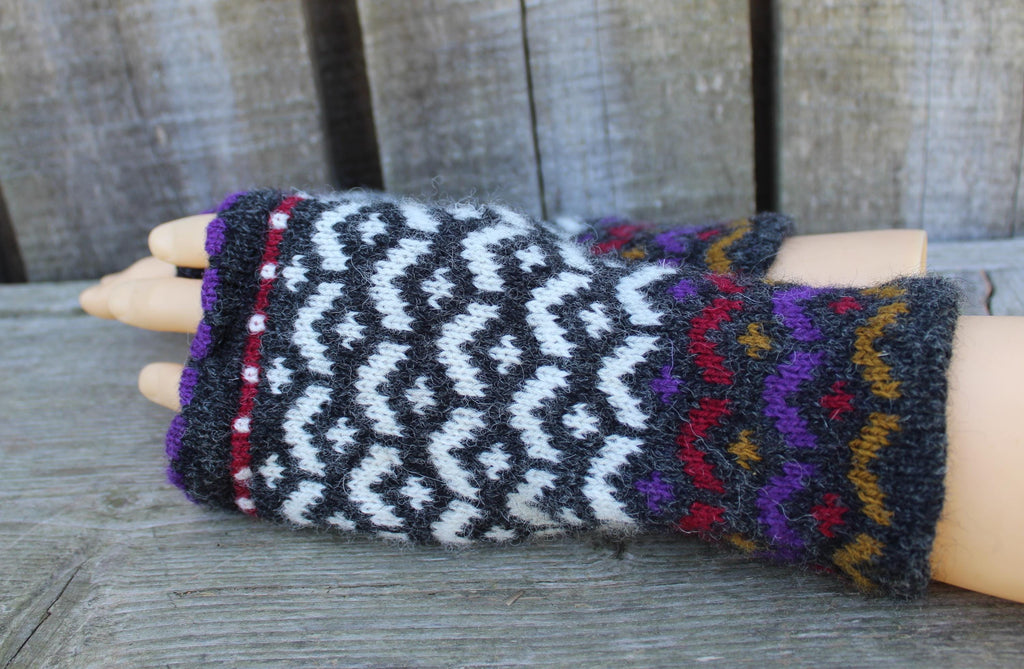 Knitted Wool Fingerless Gloves: Latvian Hand Warmers, Gray & White