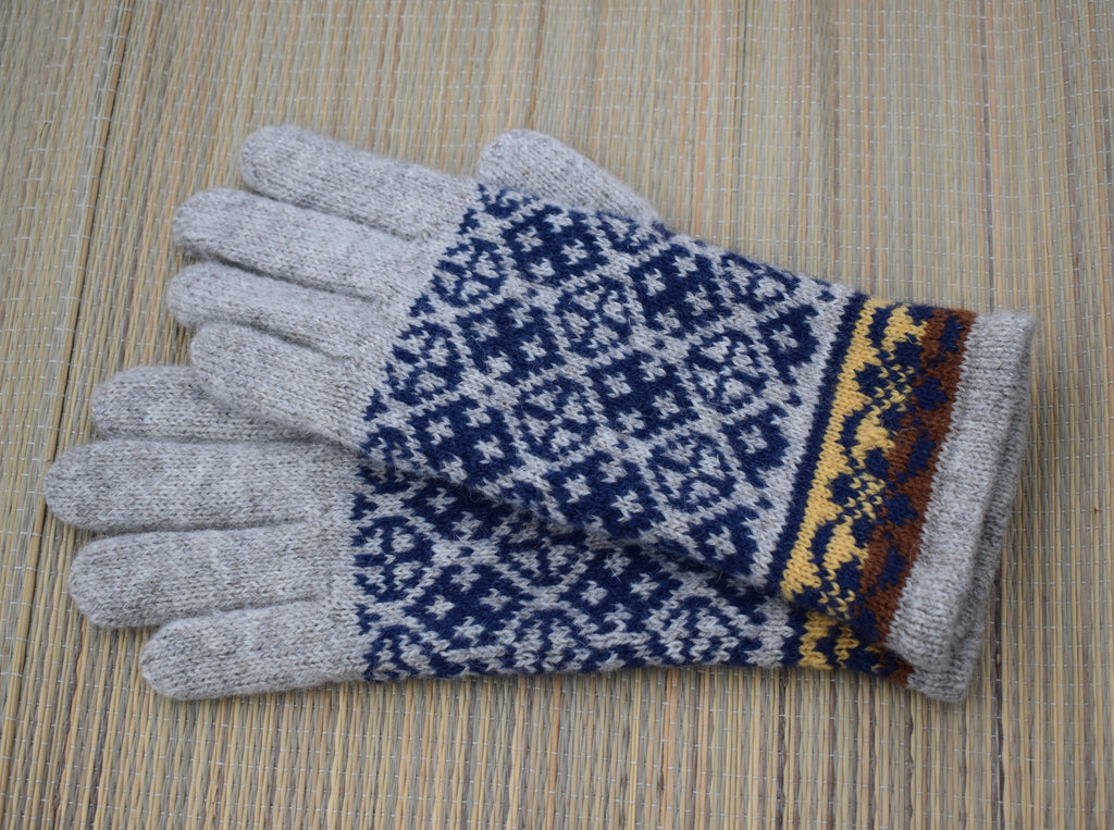 Knit Wool Winter Latvian Gloves with fingers