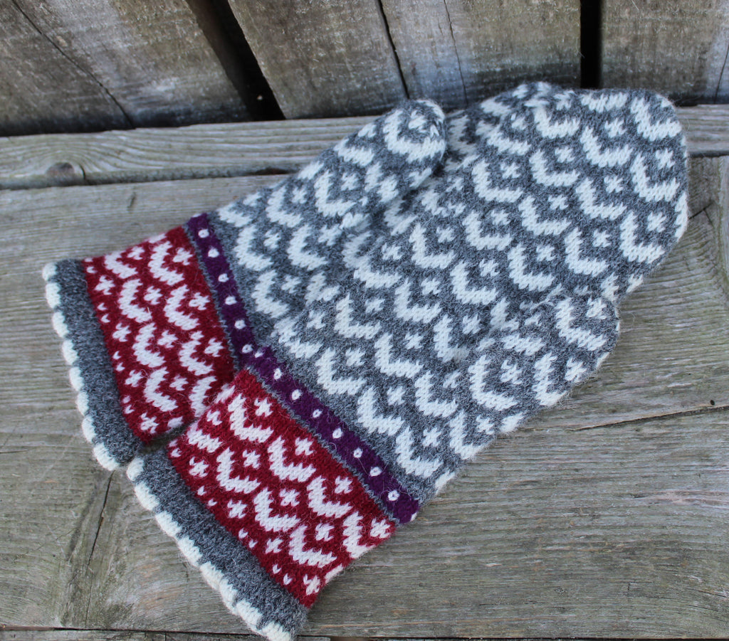 Knitted Fair Isle Wool Mittens:  warm winter gloves