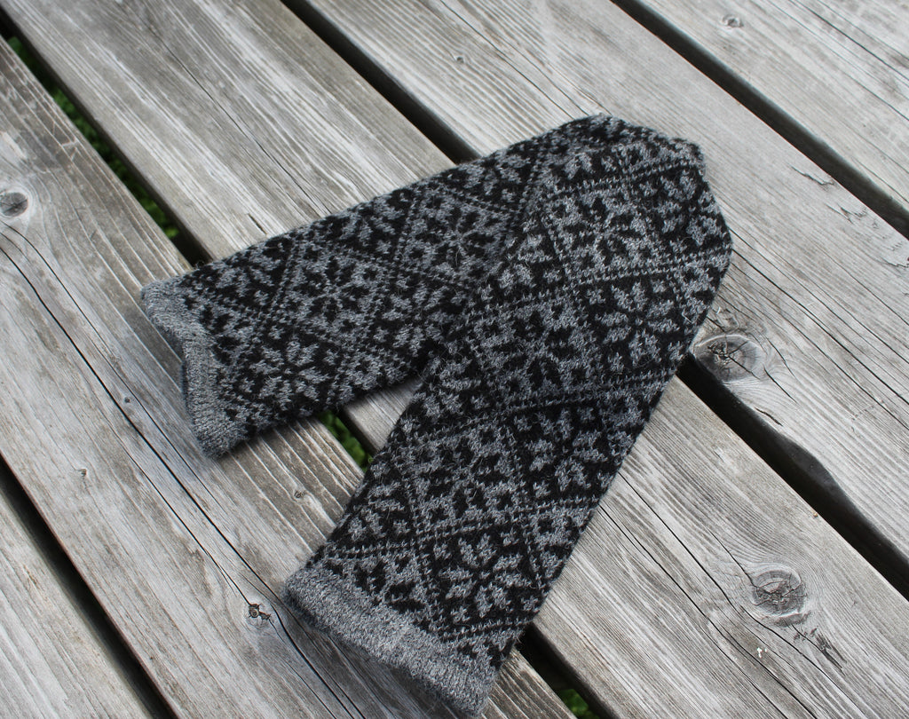 Knitted Fair Isle Wool Mittens:  Warm Latvian Gloves