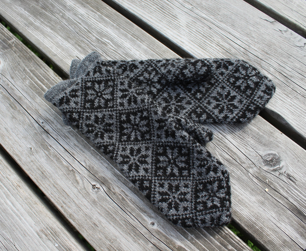 Knitted Fair Isle Wool Mittens:  Warm Latvian Gloves