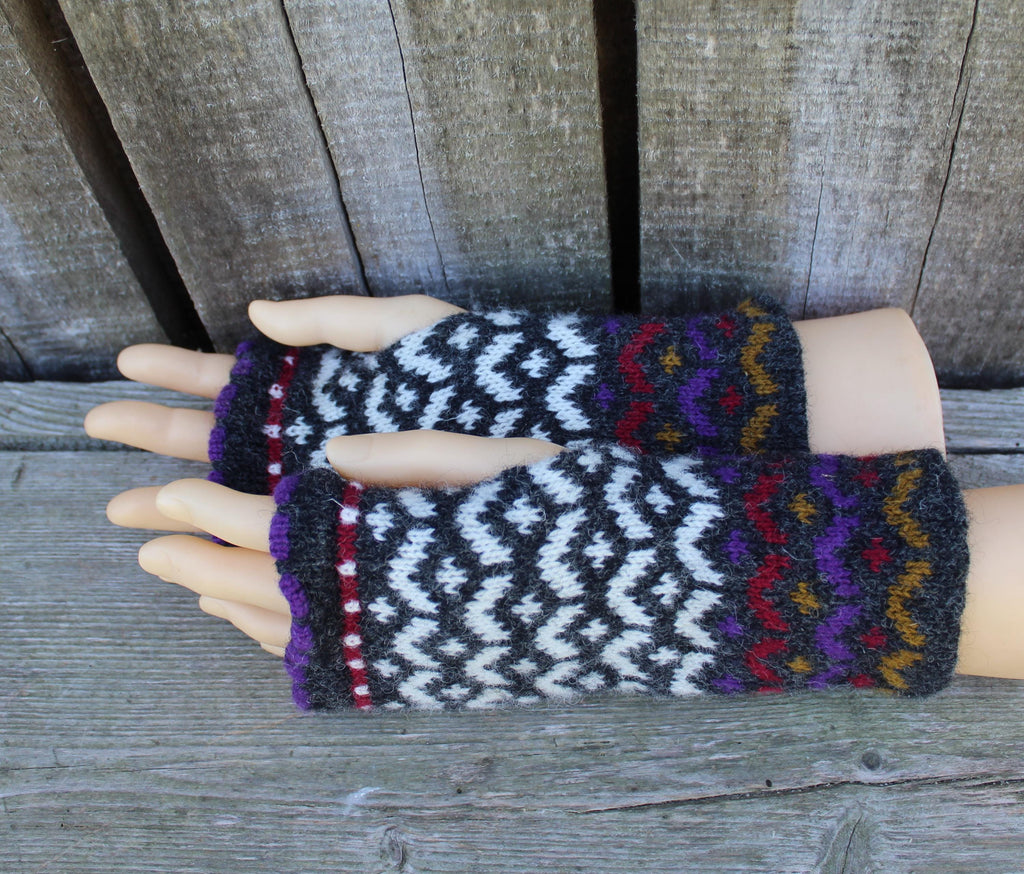 Knitted Wool Fingerless Gloves: Latvian Hand Warmers, Gray & White