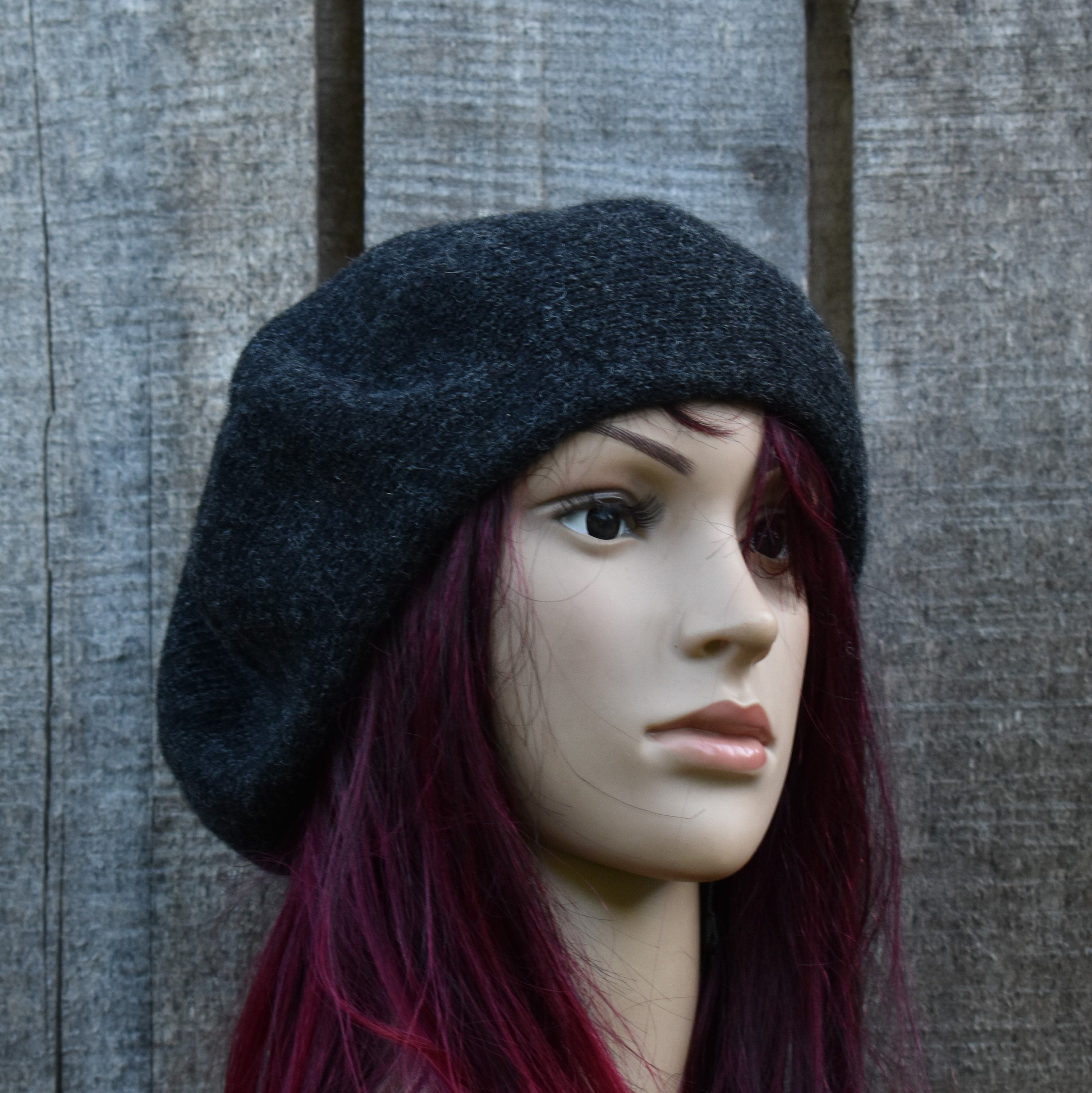 Knitted Wool Beret: Charcoal Gray Slouchy Hat