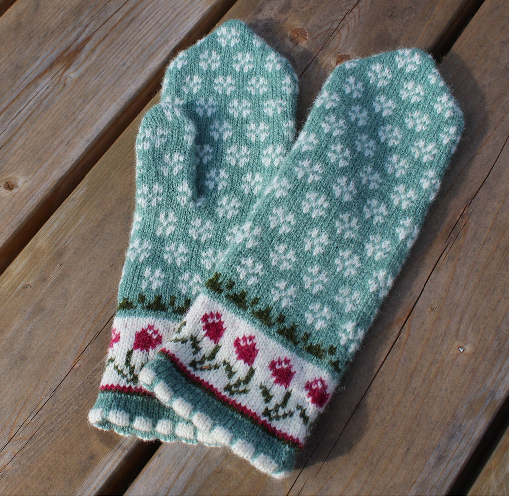 Knitted Wool Mittens: Latvian Nordic Fair Isle Gloves (Size M)